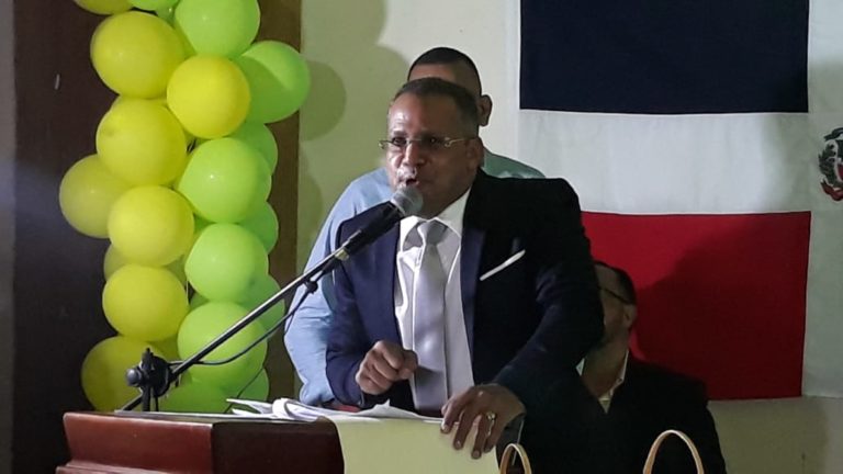 alexis-Disla-diputado2020
