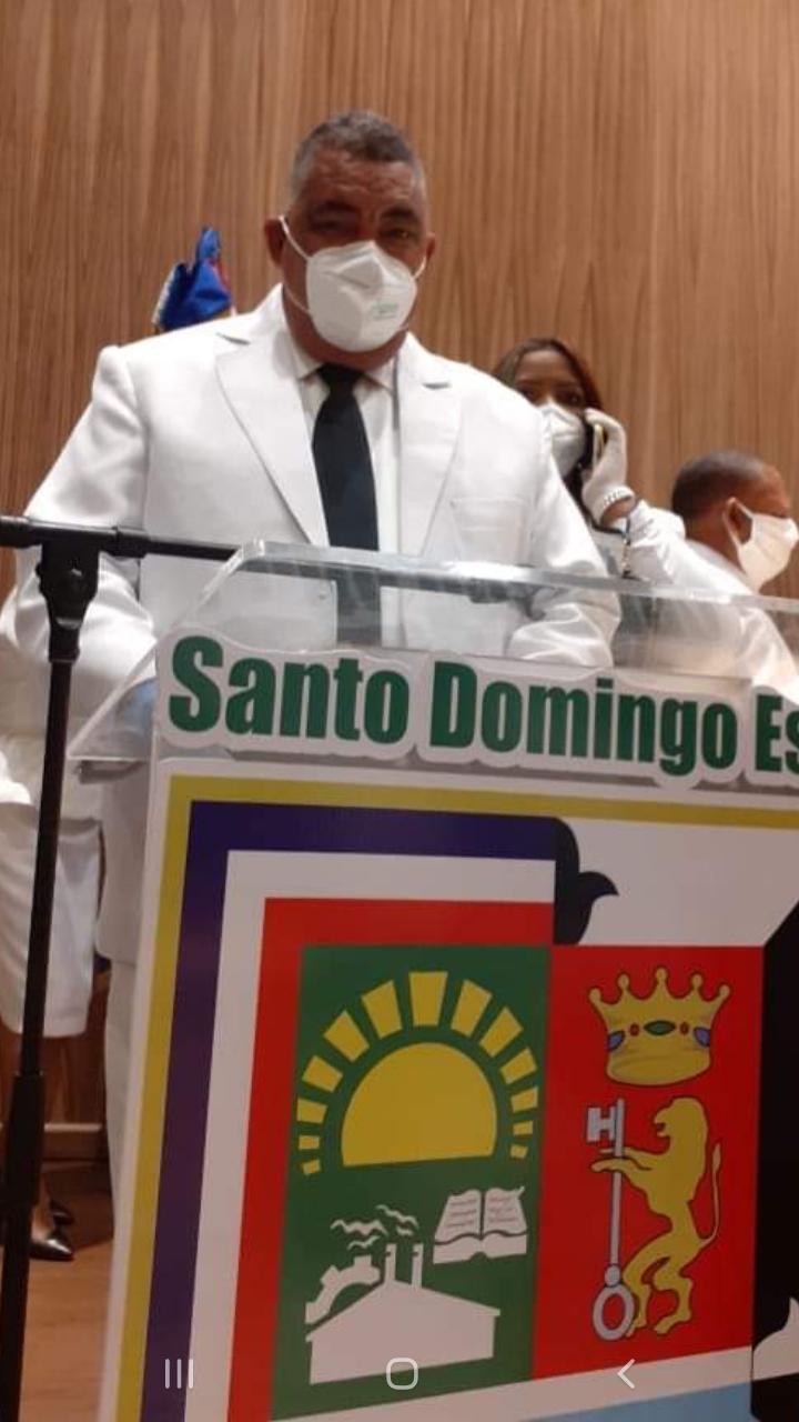 El Poly se riega y manda a revizar contrato basura