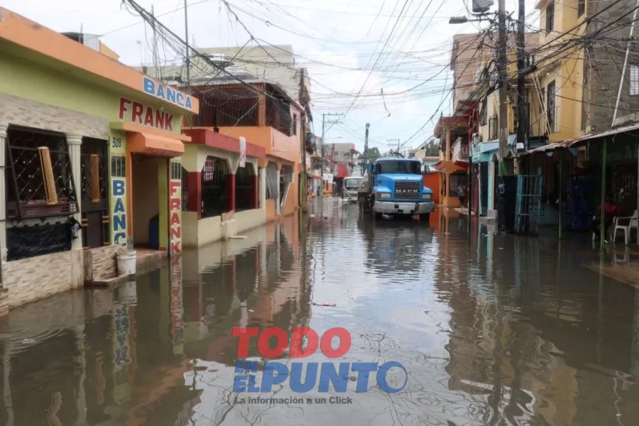 Inundaciones-lluvias-coe-maquiteria.jpg-1-900x600