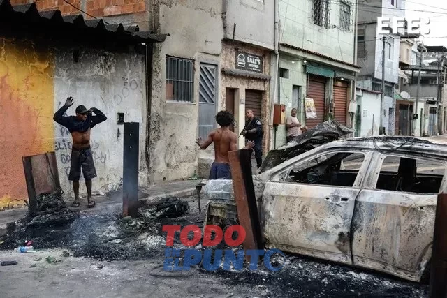 Vehiculos-calcinados-en-Brasil