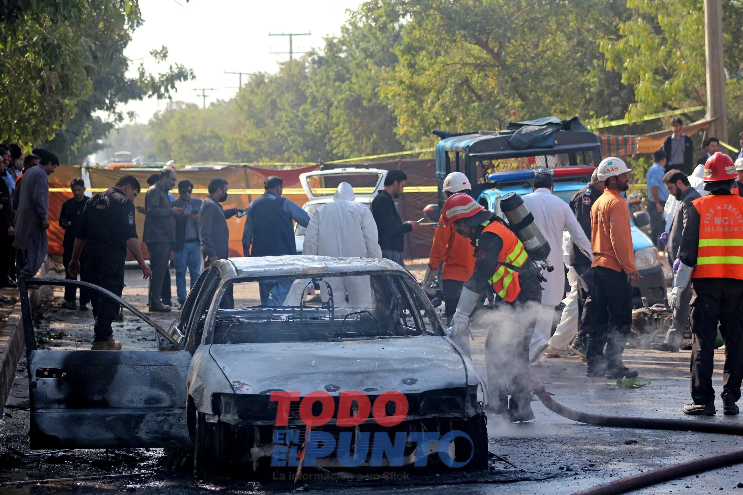 AFP__20251111__83NK69G__v1__HighRes__PakistanExplosion-scaled