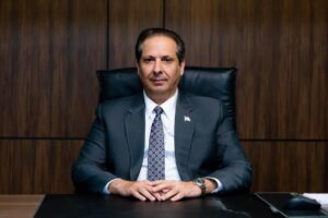 Dr. Víctor Atallah ministro de Salud de la República Dominicana.