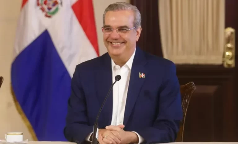 Presidente-Abinader-promulga-la-nueva-Ley-47-25-de-Contrataciones-Publicas