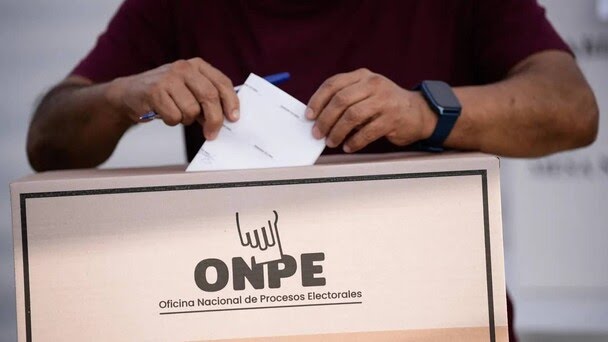 elecciones-presidenciales-en-peru-procesan-100--de-las-actas-285dc6c9-focus-0-0-608-342