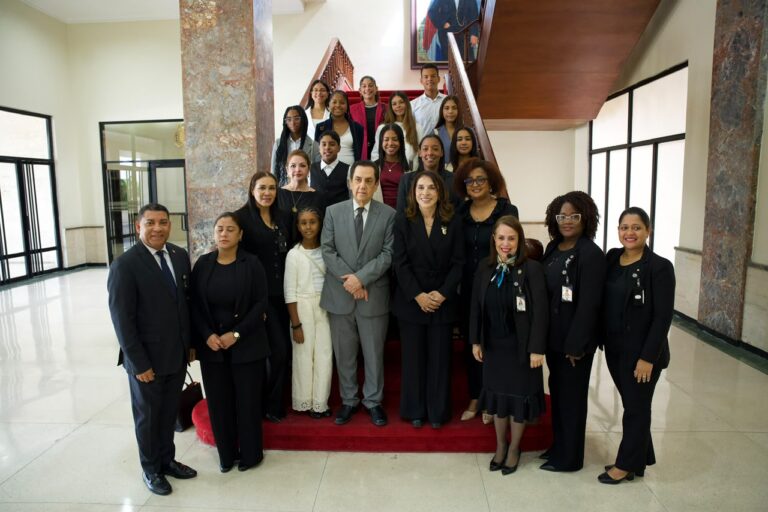ESTUDIANTES MERITORIOS DE ESPAÑA (4)